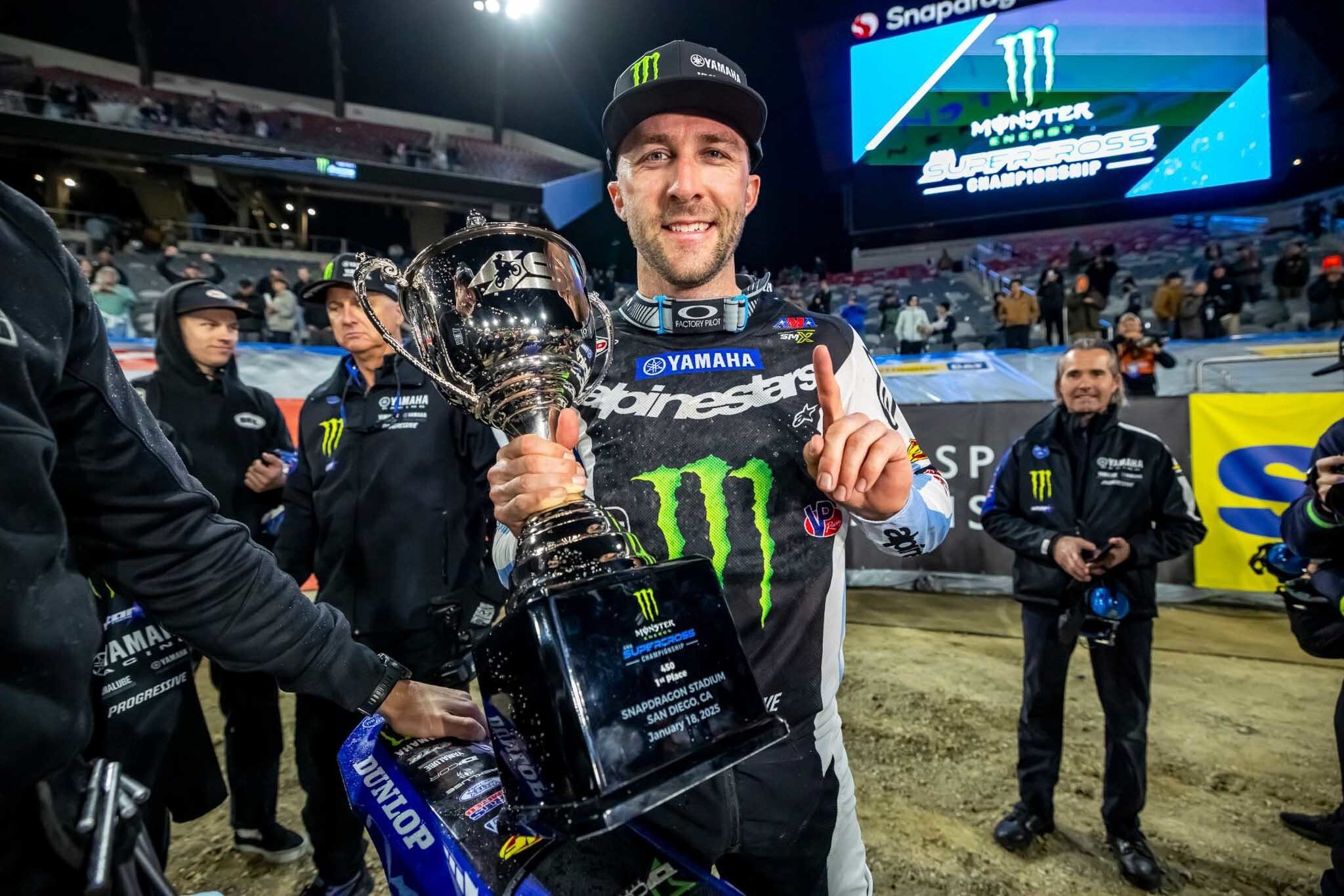 Supercross: Eli Tomac infortunato