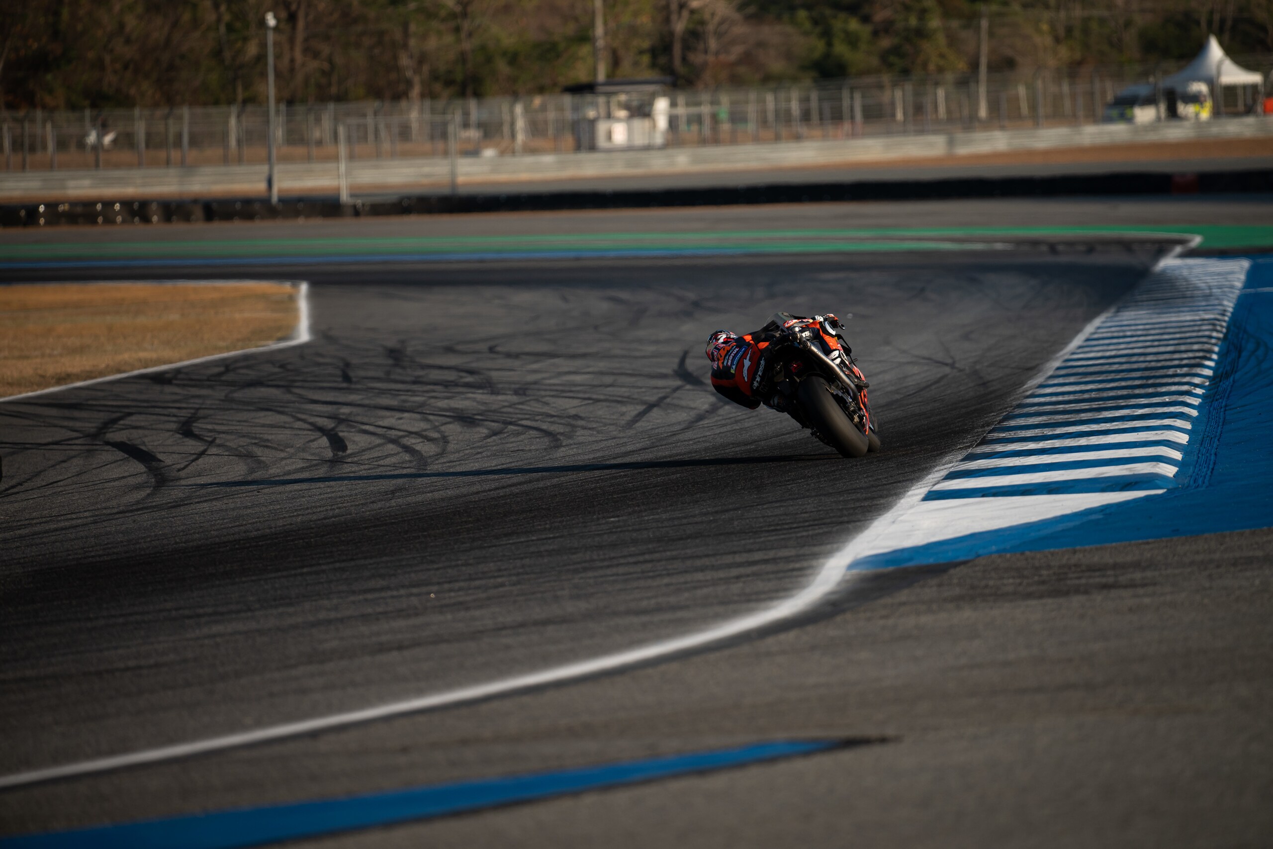 Test Thailandia, tutte le FOTO del primo giorno in pista