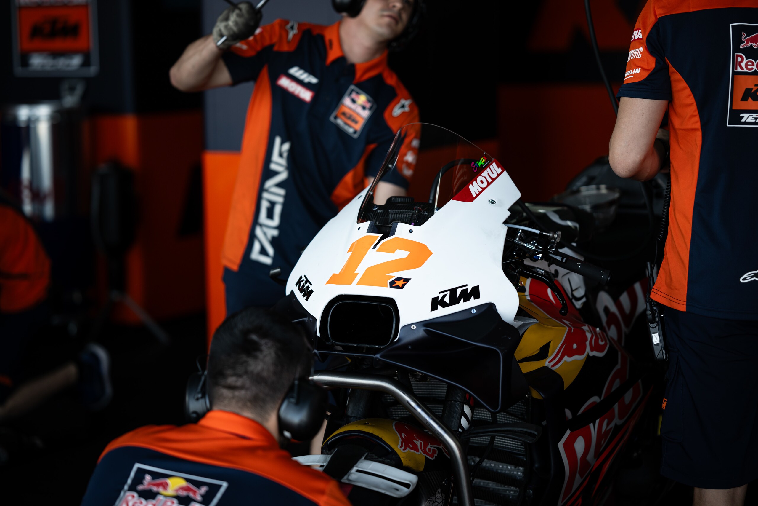 Test Thailandia, tutte le FOTO del primo giorno in pista