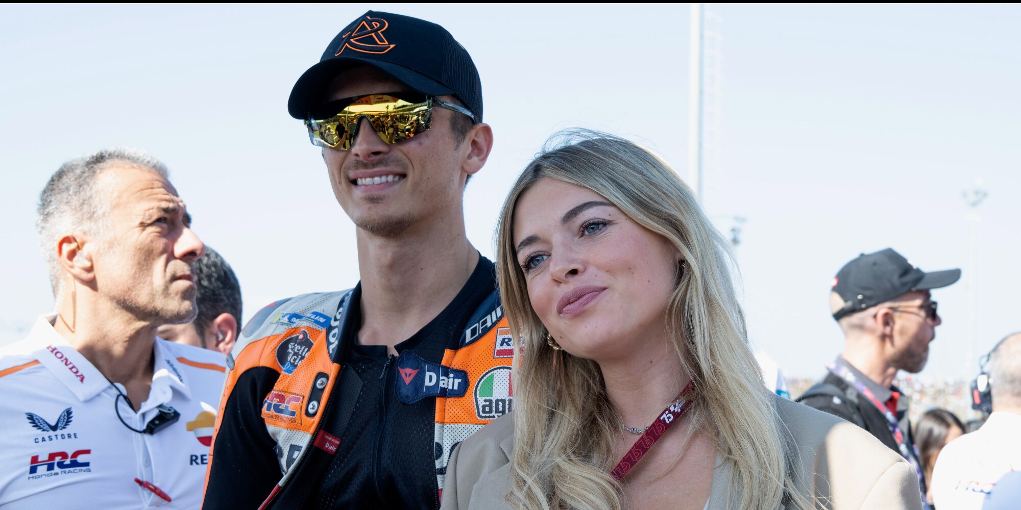 Più papà, meno scapoli: è una MotoGP formato famiglia