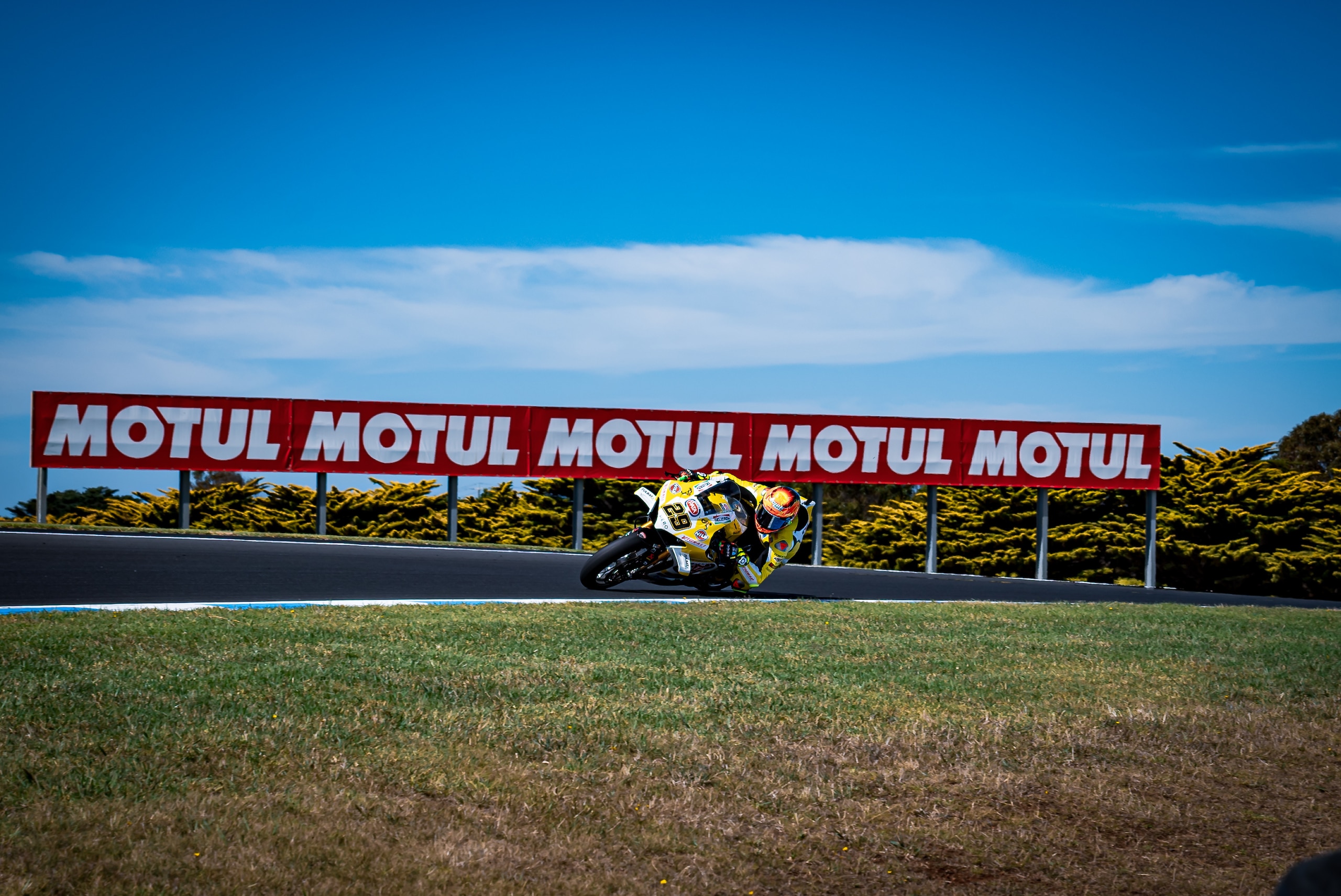 SBK, tutte le migliori foto del Day 1 dei test in Australia