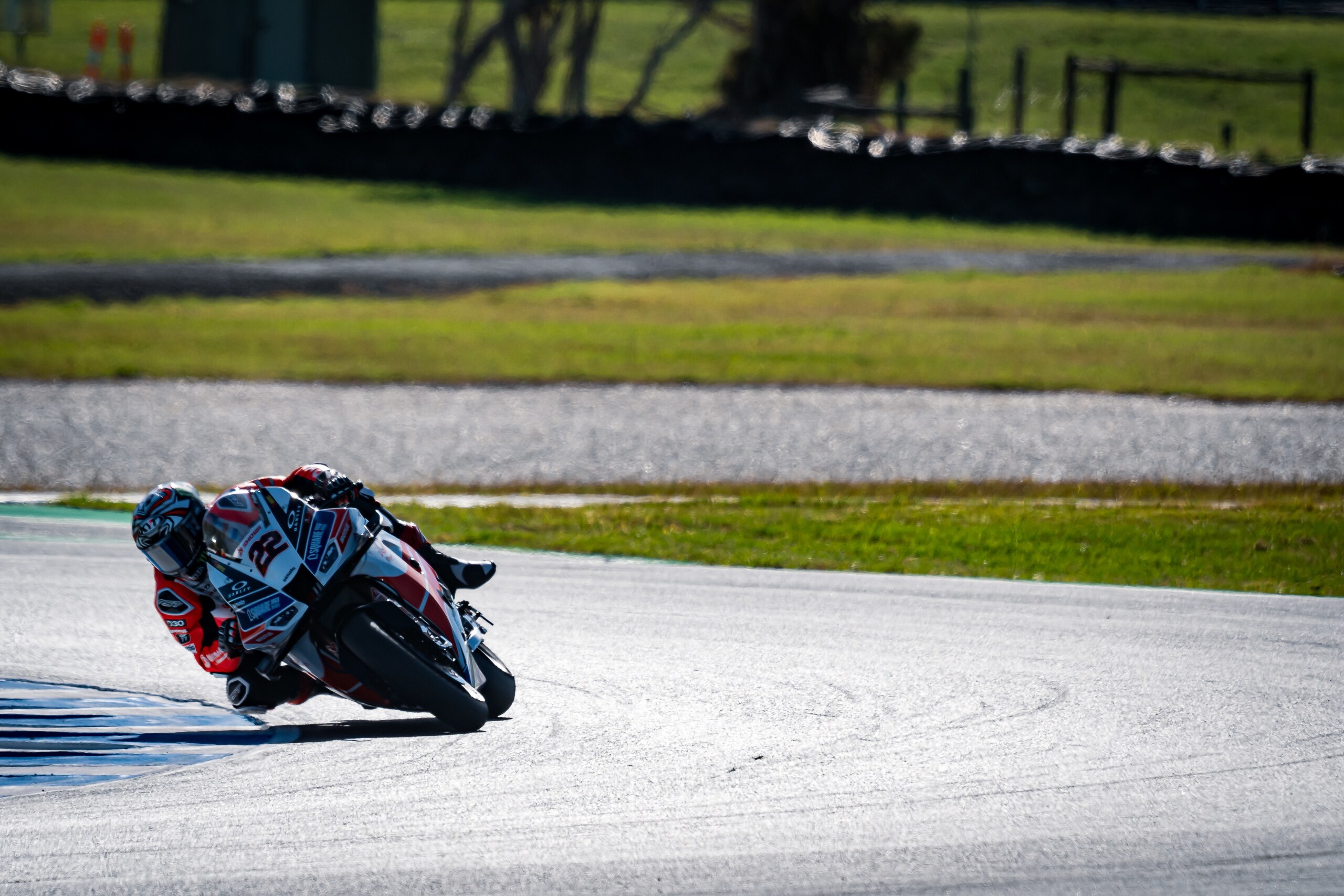 SBK, tutte le migliori foto del Day 1 dei test in Australia