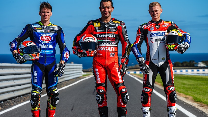 SBK, la "classe del 2025": foto di rito prestagione
