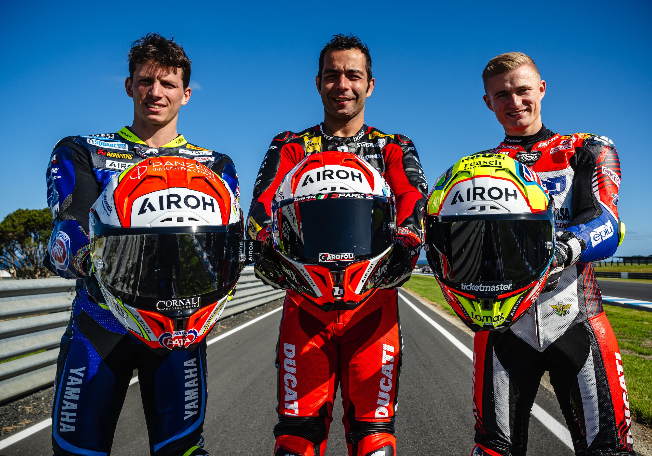 SBK, la "classe del 2025": foto di rito prestagione