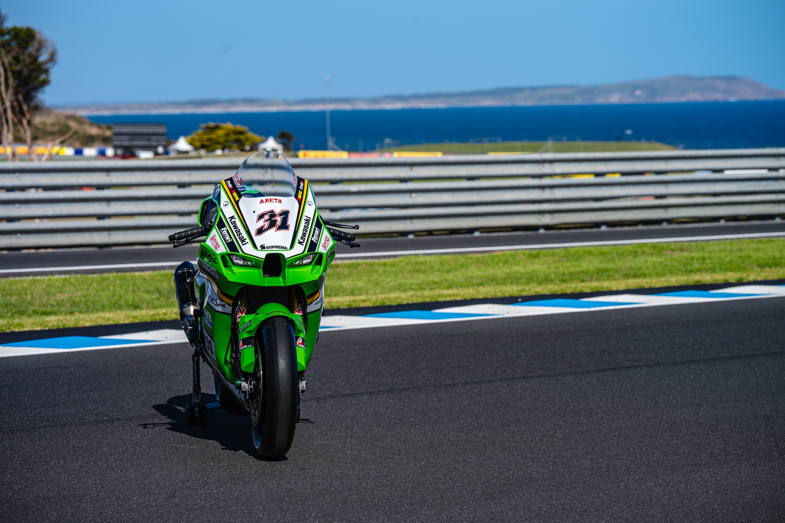 SBK, la "classe del 2025": foto di rito prestagione