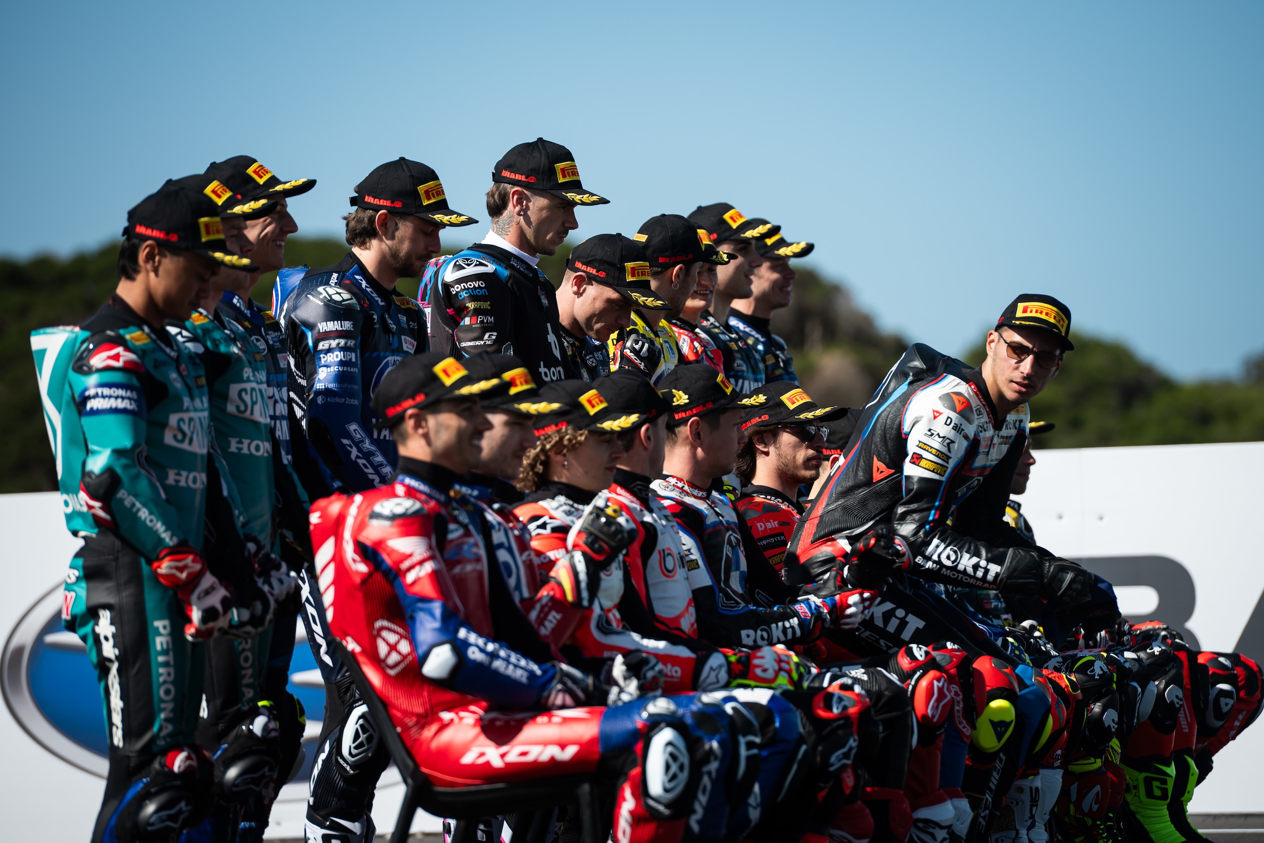 SBK, la "classe del 2025": foto di rito prestagione
