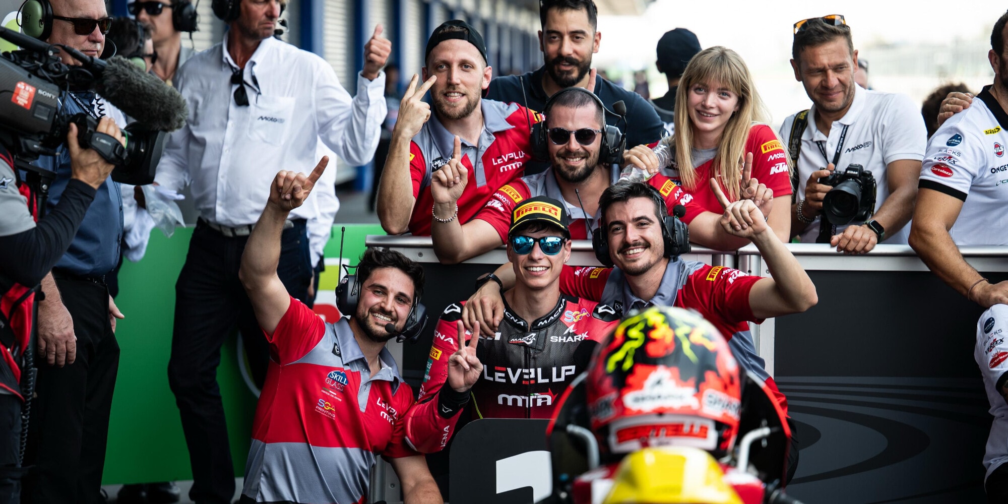 Moto3 Thailandia qualifiche: 1-2 italiano, Bertelle e Nepa pronti a completare il lavoro