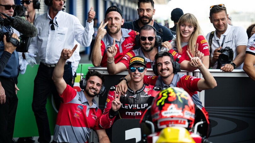 Moto3 Thailandia qualifiche: 1-2 italiano, Bertelle e Nepa pronti a completare il lavoro