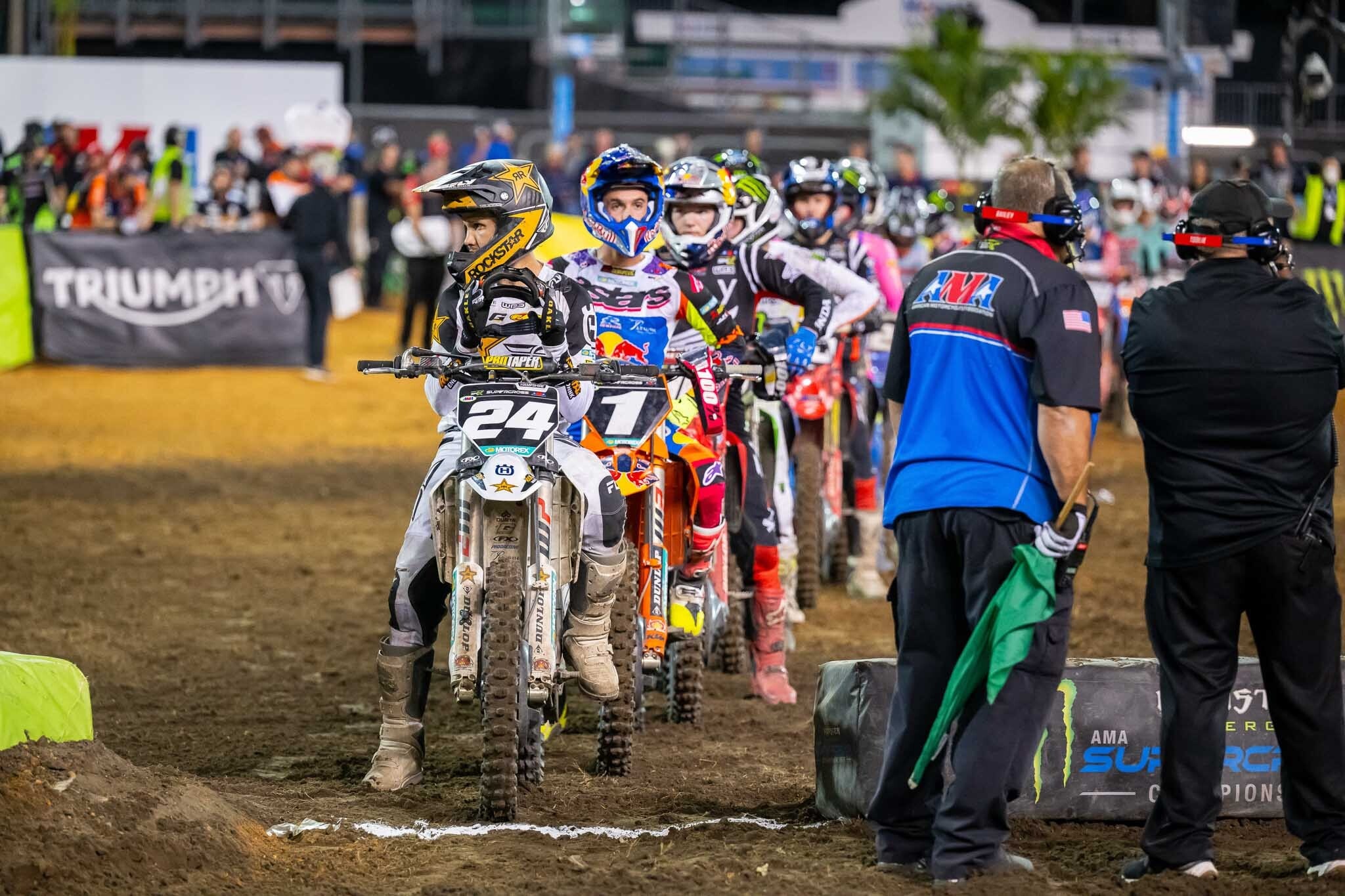 SX250: RJ Hampshire profeta in patria