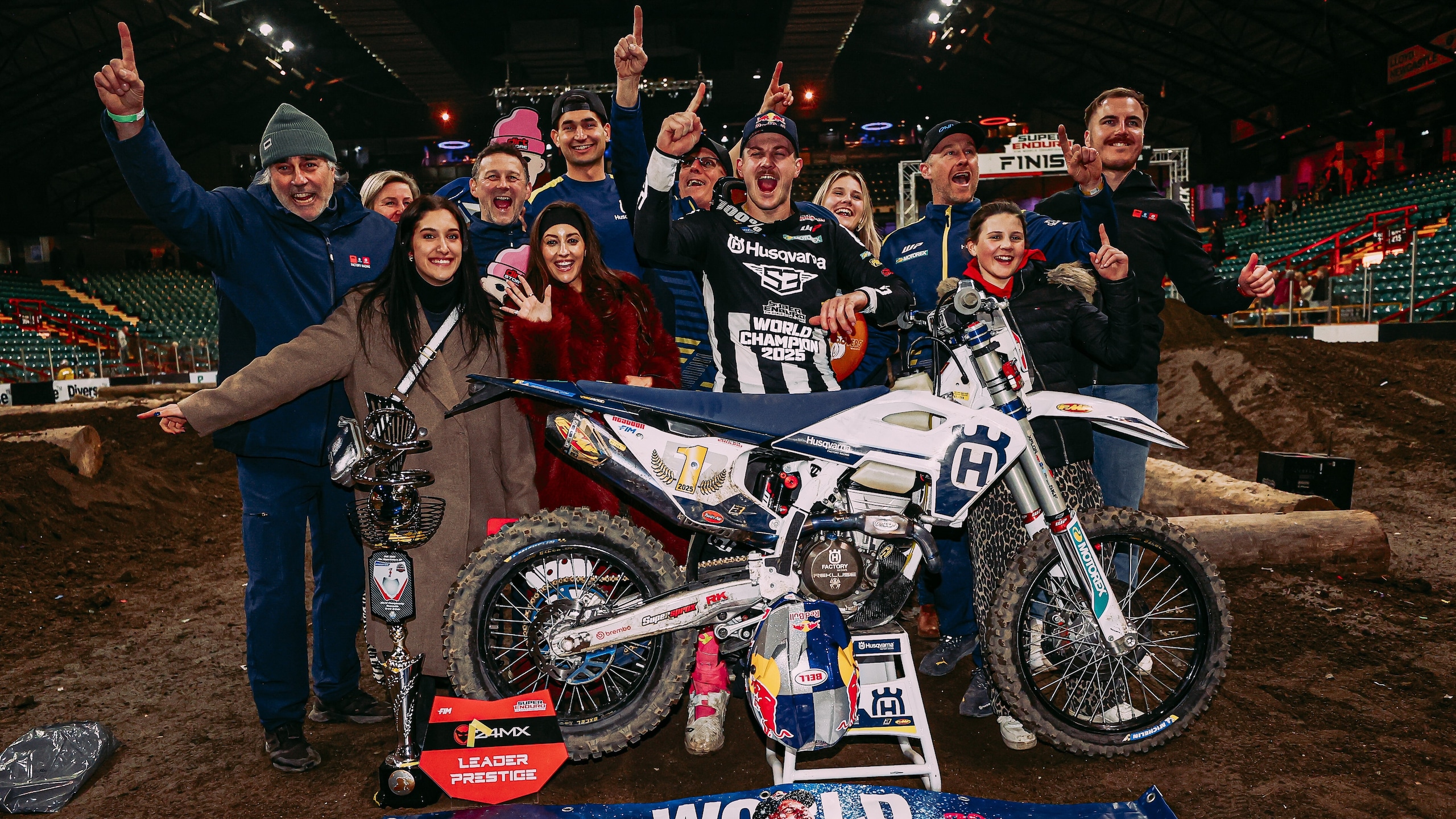 SuperEnduro: l'imbattibile Bolt sul tetto del mondo per la quinta volta