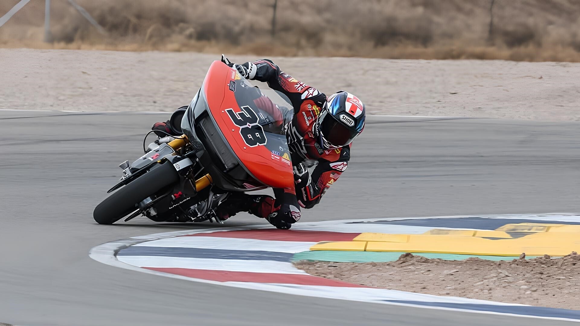 Dalla MotoGP alle Baggers: Bradley Smith pilota ufficiale Harley-Davidson