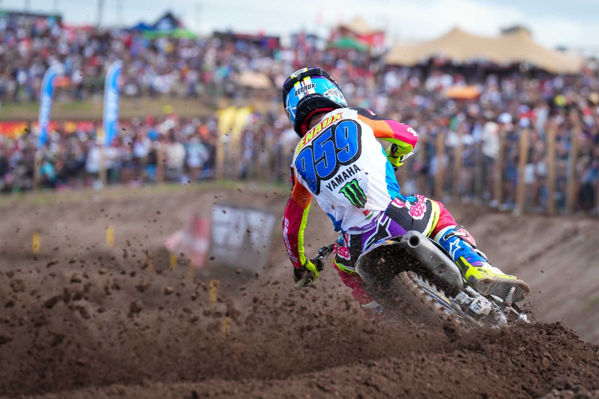 MXGP: a Cozar sarà lotta nel fango per inseguire Renaux