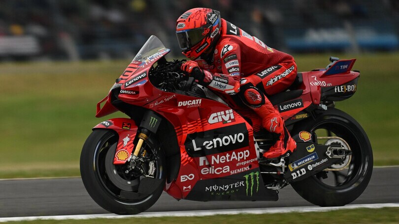 GP Argentina MotoGP, Practice: Marquez da record, Bagnaia a terra ma in Q2