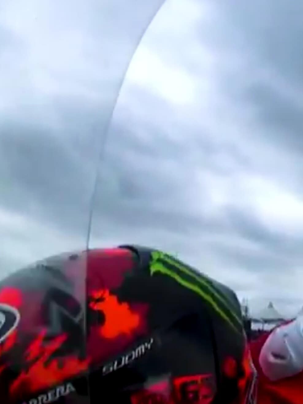 MotoGP Argentina, Pecco Bagnaia a terra: la sequenza della caduta