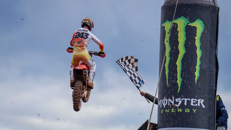 MXGP: Gajser torna a vincere a Cozar
