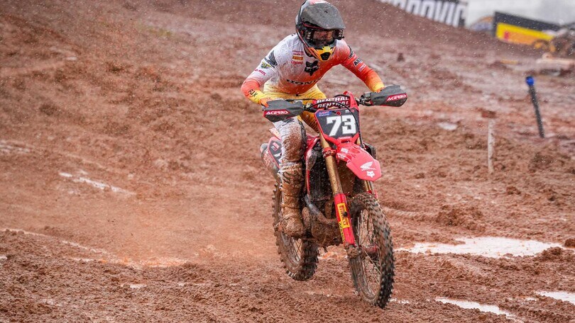 MX2: nel fango di Cozar arriva la prima di Zanchi