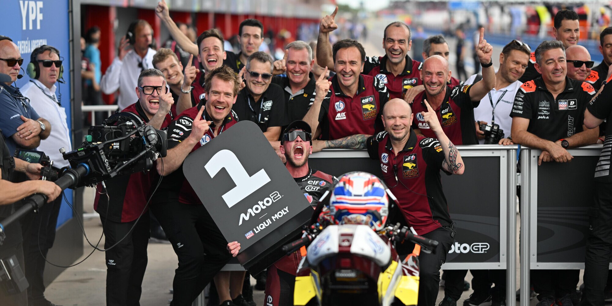 Moto2, gara GP Argentina: dominio di Dixon, Vietti centra il podio