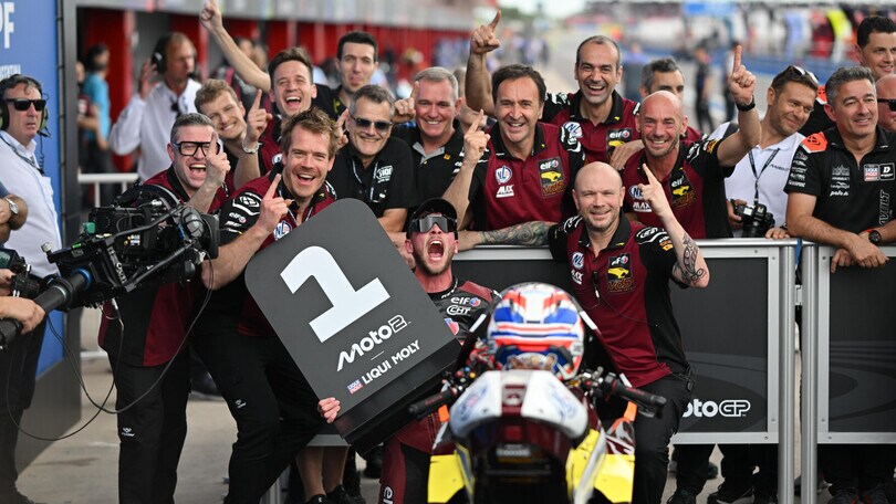 Moto2, gara GP Argentina: dominio di Dixon, Vietti centra il podio