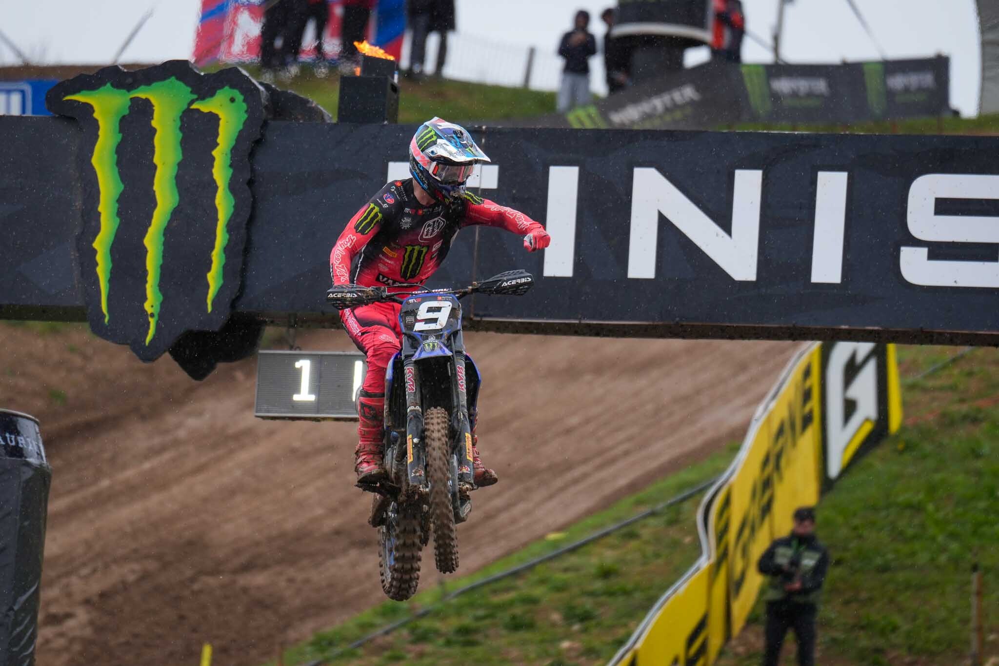 MX2: vince Benistant, Everts nuova tabella rossa