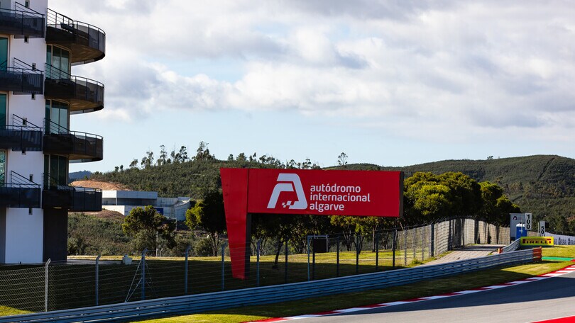 SBK LIVE: segui le FP1 a Portimao