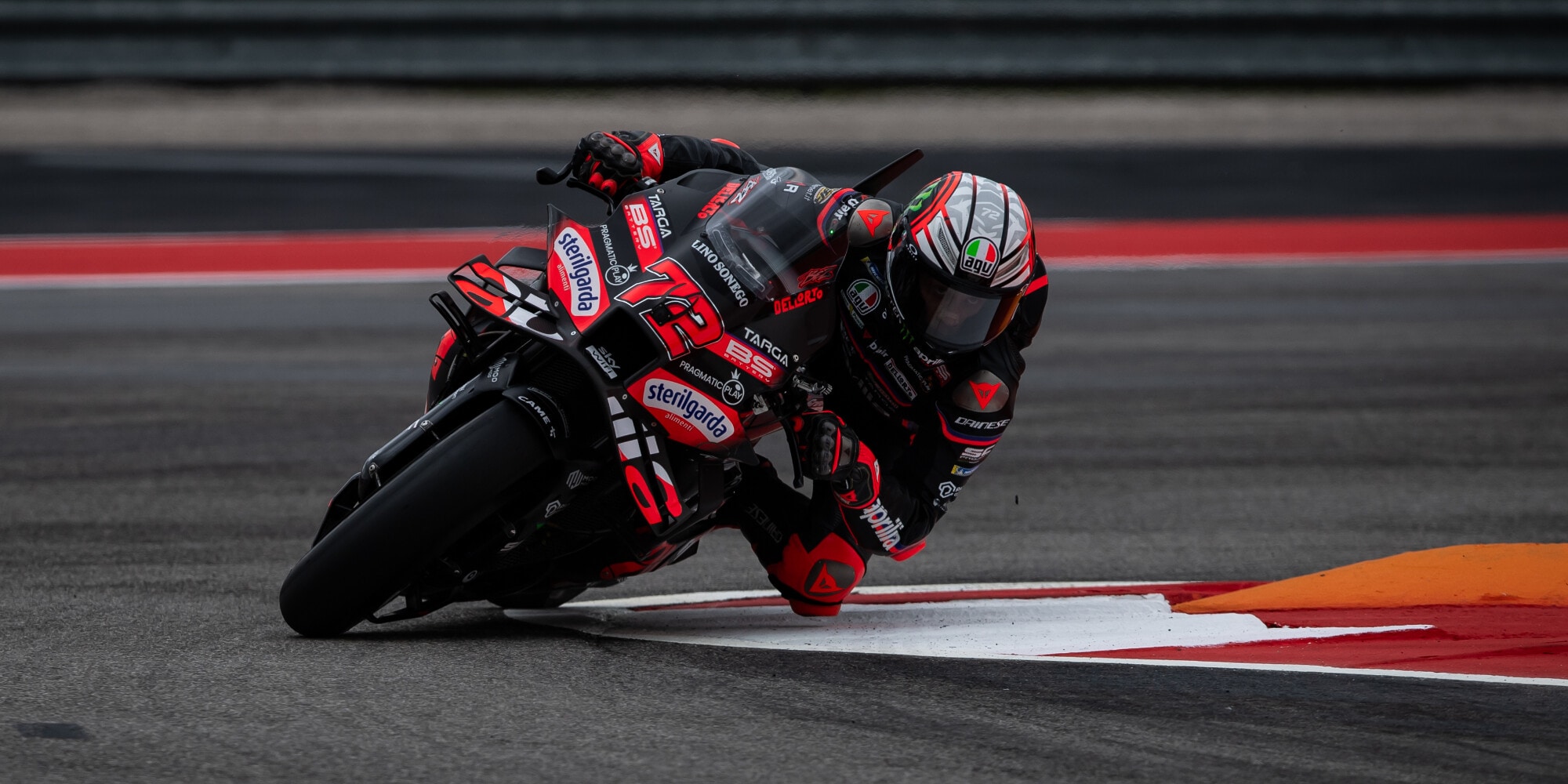MotoGP, Bezzecchi rimonta da P13 a P6: “Soffriamo la gomma nuova”