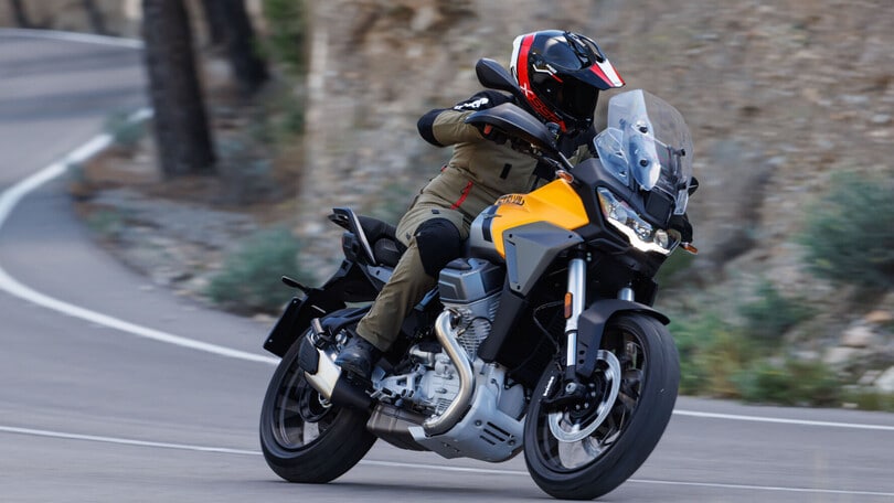 Un viaggio nelle bellezze della Campania | Giri e Gare