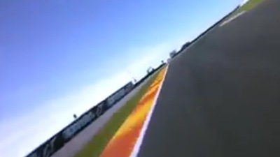 MotoGP: un giro di pista a Valencia con Valentino Rossi