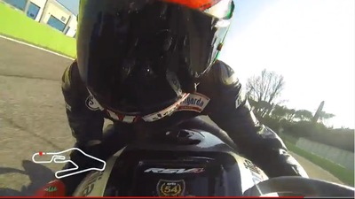 In sella con Biaggi a Vallelunga sulla Aprilia RSV4