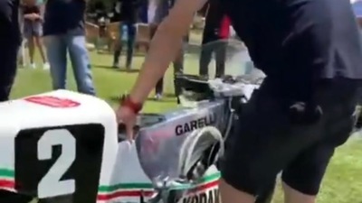 Lorenzo Savadori "sgasa" in memoria di Fausto Gresini