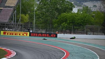 SBK Superpole Race: ecco tutta la sequenza della caduta di Jonathan Rea