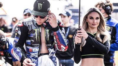 MotoGP, bellezza al potere: le ombrelline di Le Mans