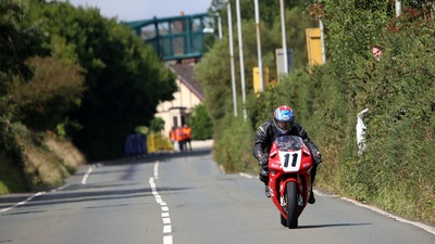 100 anni di storia festeggiati con la "Made at the Manx Parade"