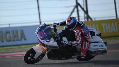 King of the Baggers: Harley-Davidson e Indian in pista ad Austin