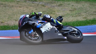 BMW alla conquista di Misano: le foto della giornata di test