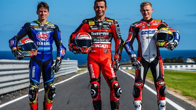 SBK, la "classe del 2025": foto di rito prestagione