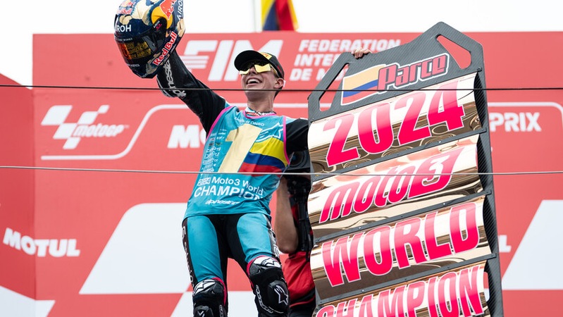 Moto3, chi è David Alonso?