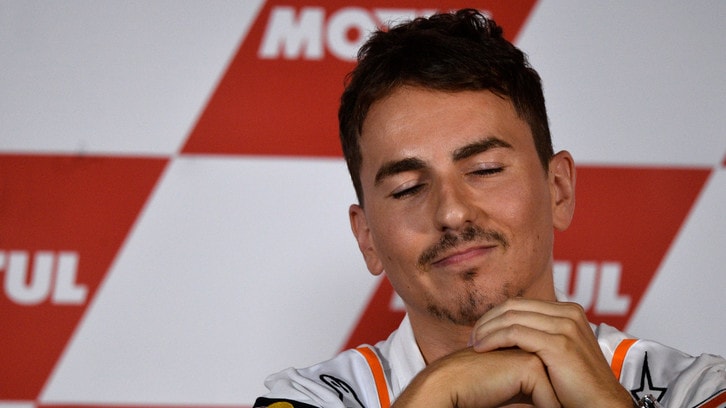 Lorenzo dai social: “Tornare a correre? Adesso mi godo la vita”