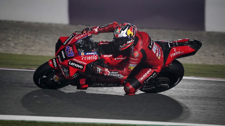 MotoGP Doha, Miller sul contatto con Mir: “Ho protetto la traiettoria”