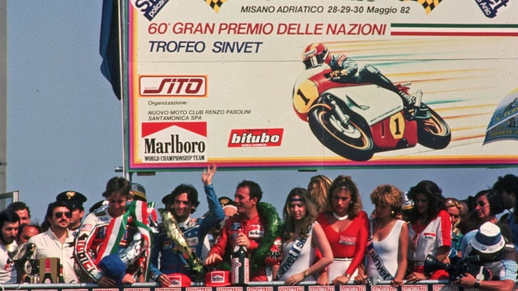 Misano 1982: Franco Uncini, in volo verso l'iride