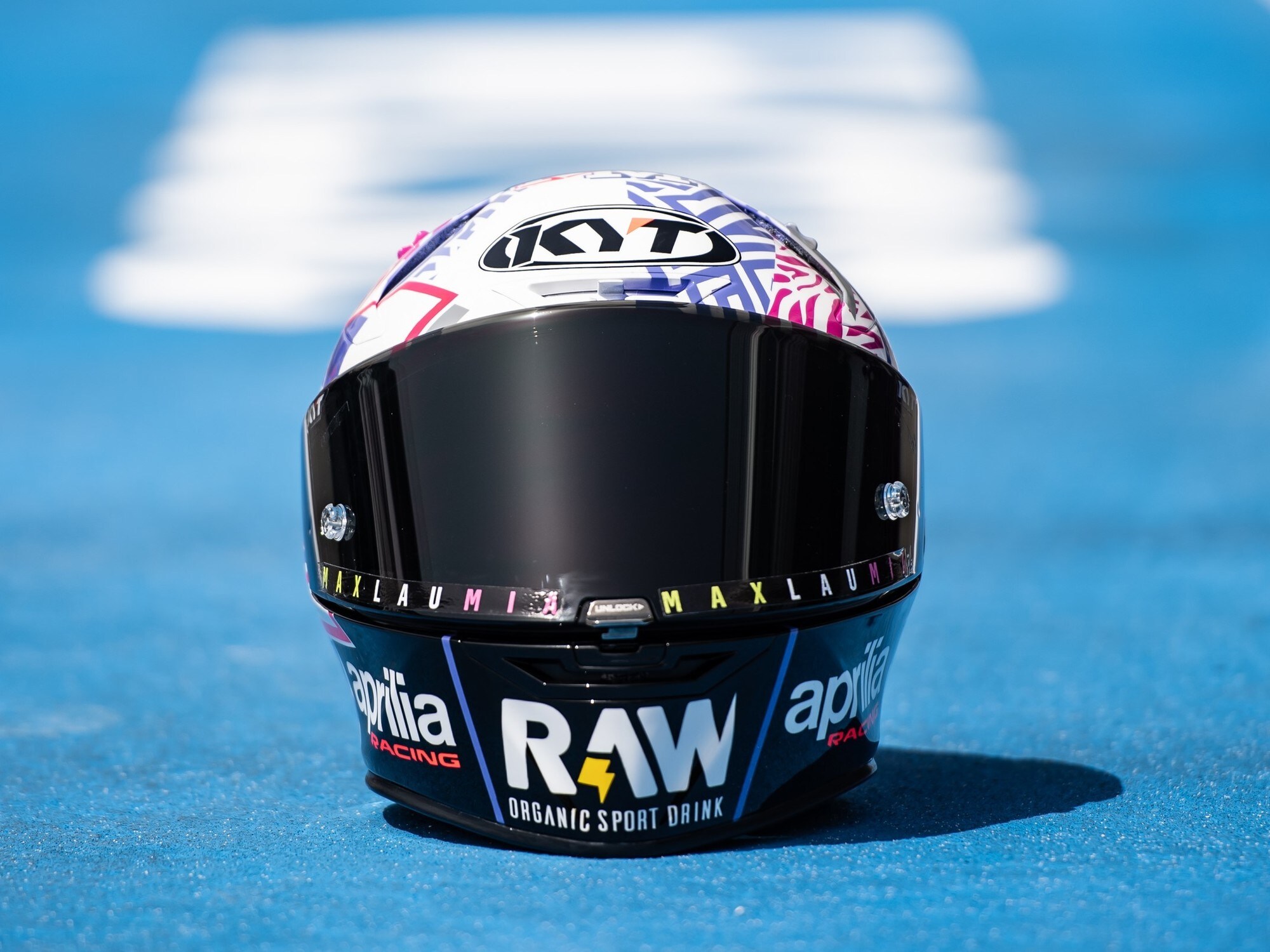 MotoGP, nuovi colori per il casco di Aleix Espargarò - Foto | Motosprint