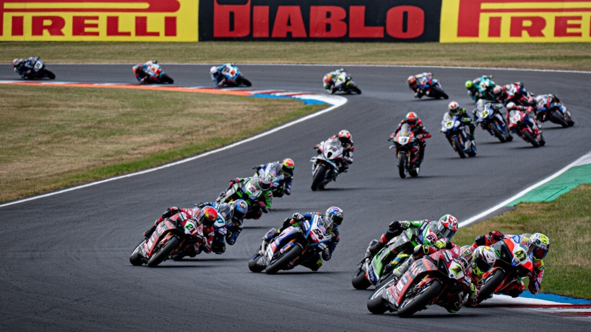 SBK Francia: dove vederla, orari TV e programmazione Sky e TV8