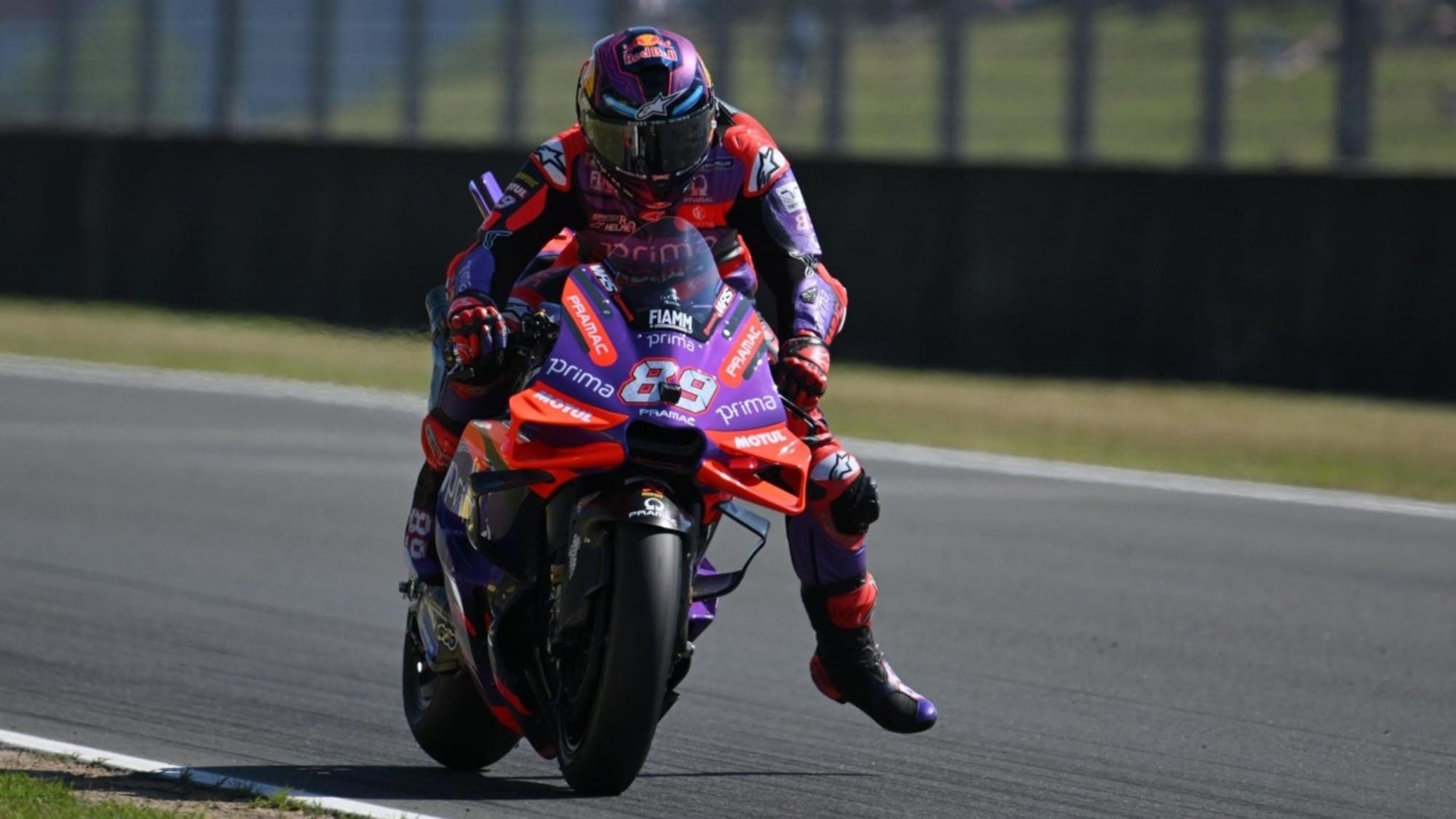 MotoGP risultati e tempi P1 GP Le Mans 2024: Martin beffa Acosta ...