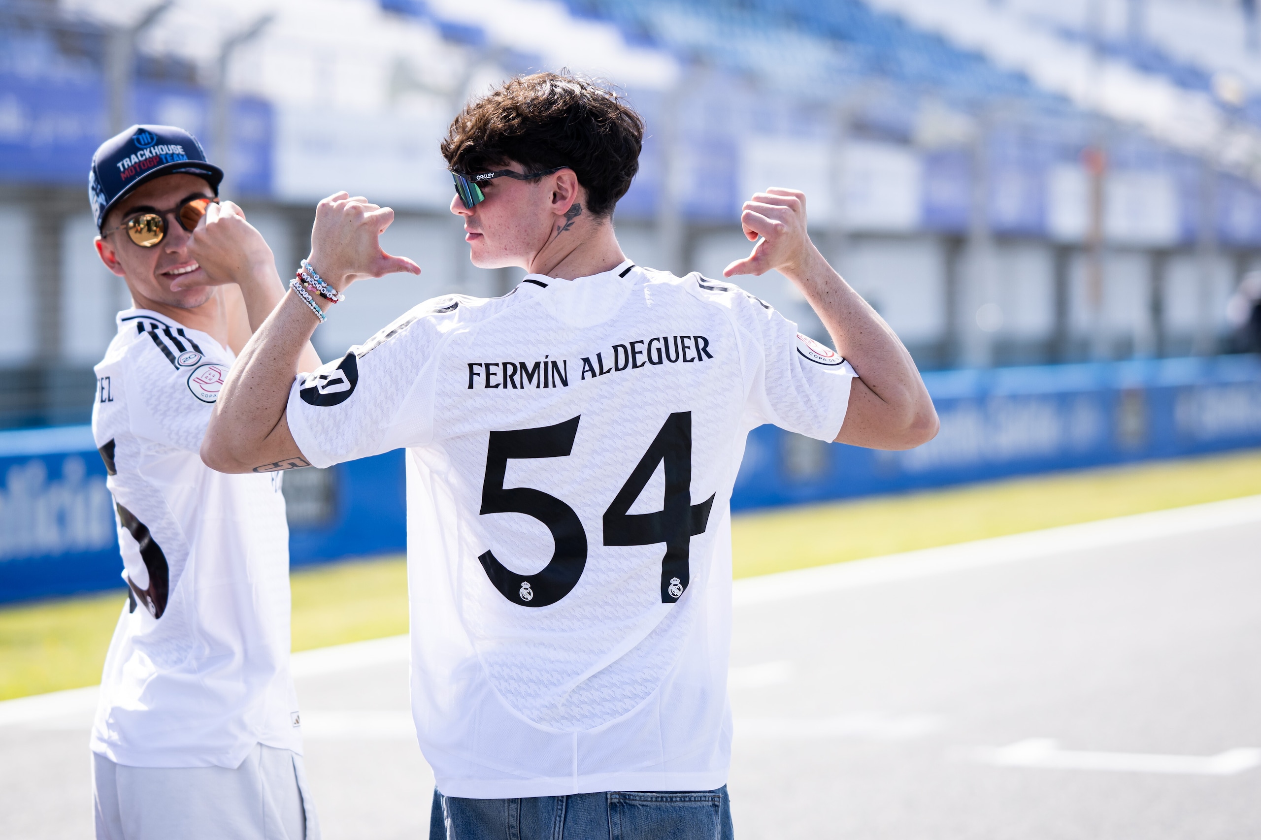 MotoGP e El Clásico, i fratelli Marquez contro Aldeguer e Fernandez: Barcellona VS Real Madrid