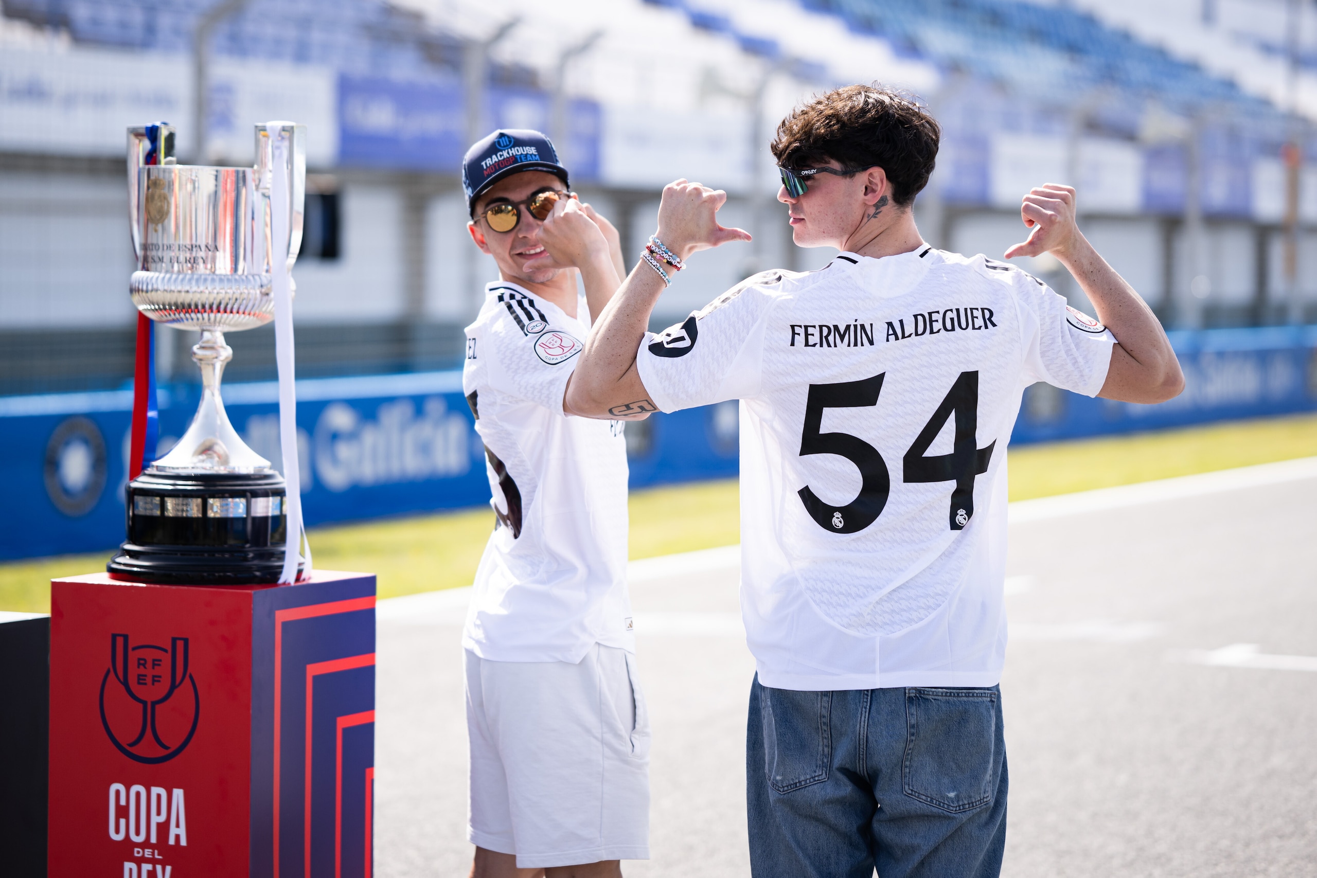MotoGP e El Clásico, i fratelli Marquez contro Aldeguer e Fernandez: Barcellona VS Real Madrid