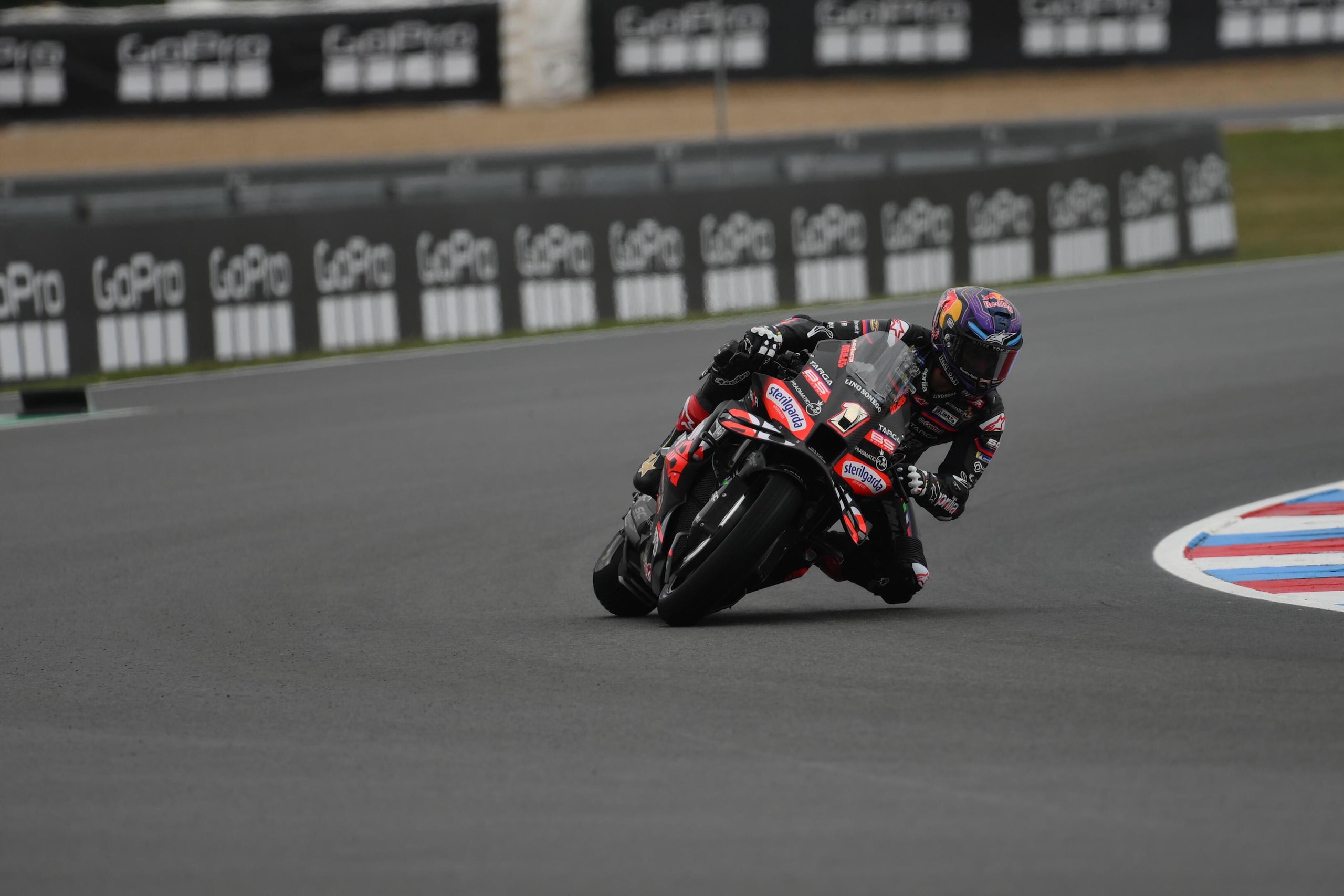 MotoGP Brno, il ritorno di Jorge Martin in sella all'Aprilia: le foto