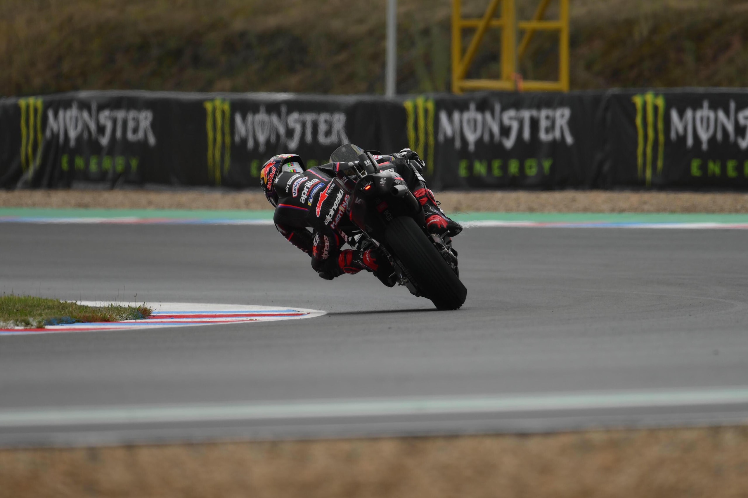 MotoGP Brno, il ritorno di Jorge Martin in sella all'Aprilia: le foto