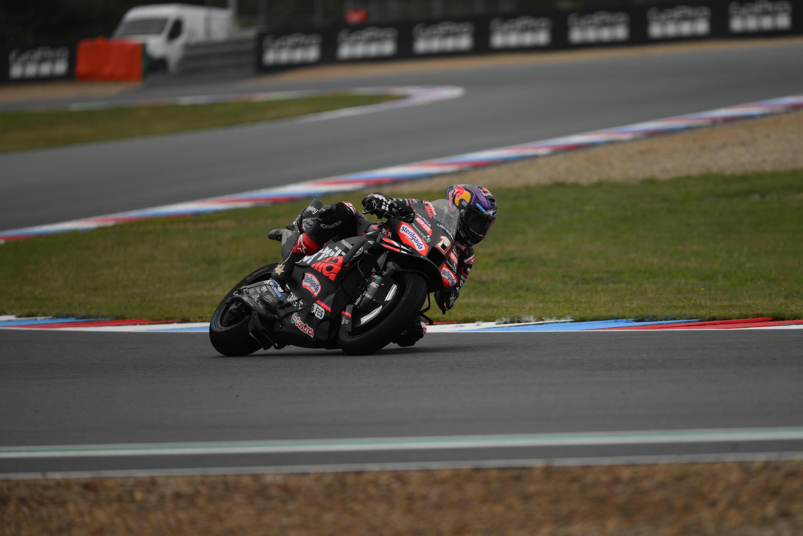 MotoGP Brno, il ritorno di Jorge Martin in sella all'Aprilia: le foto