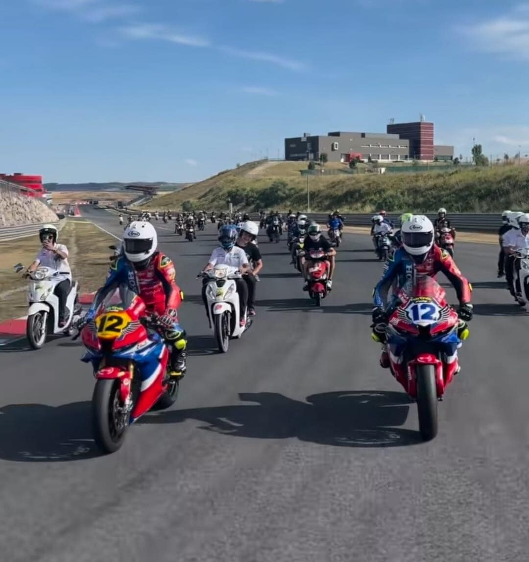 Il toccante tributo del paddock dell'ESBK per Borja Gomez
