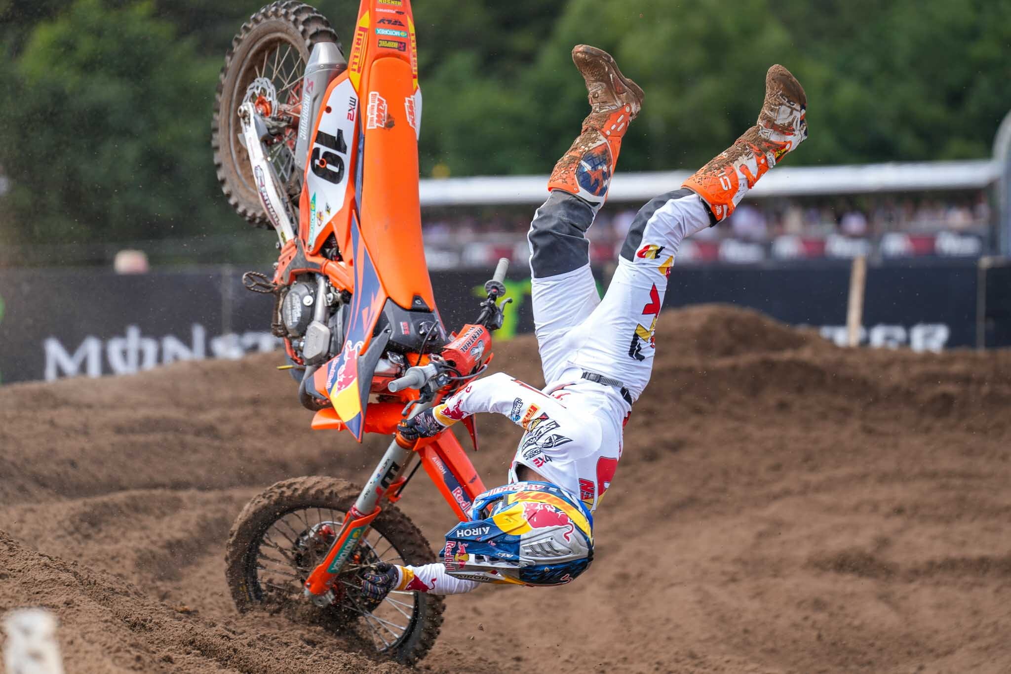La spettacolare caduta di Sacha Coenen a Lommel