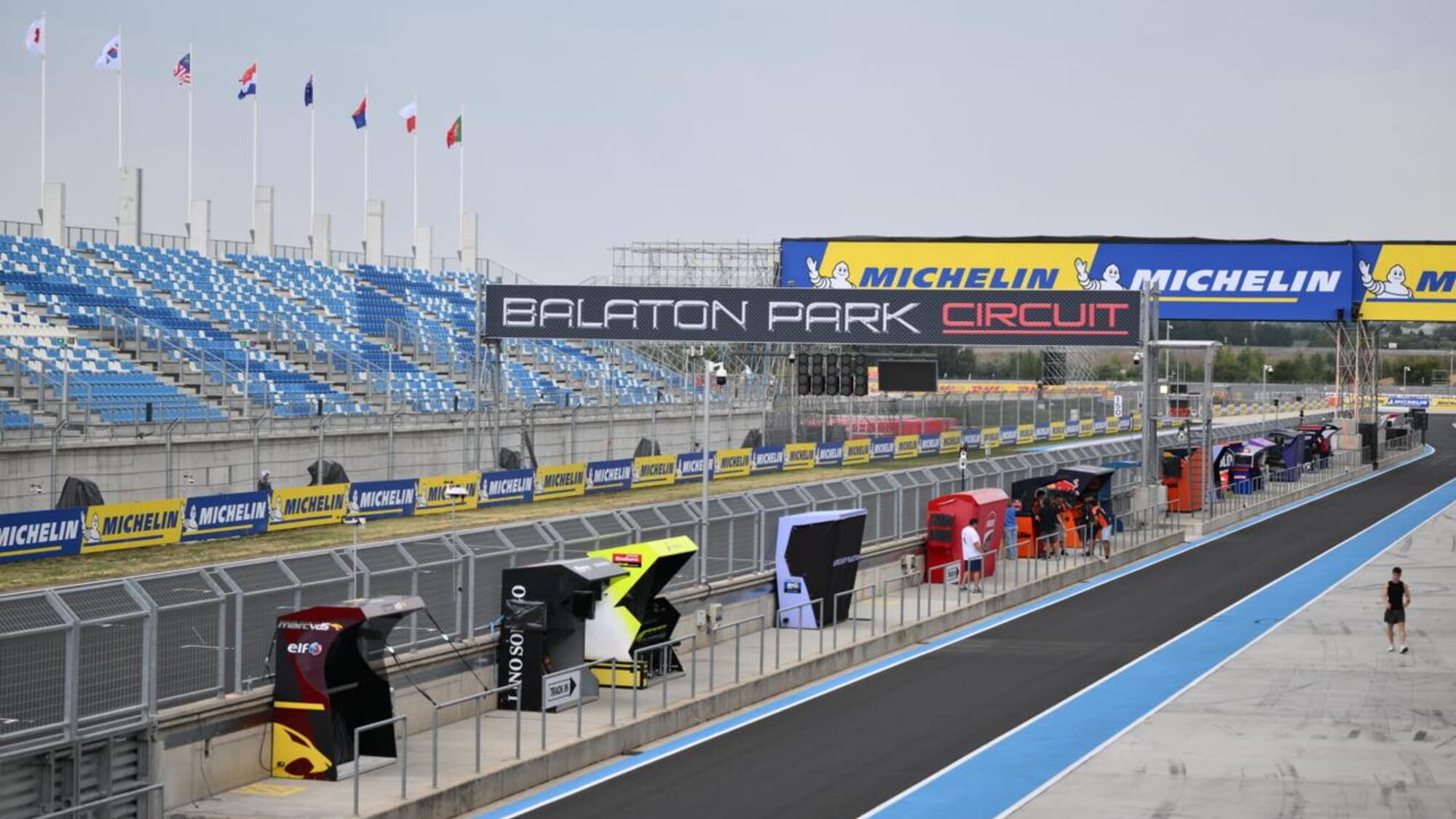 MotoGP: chi sono i piloti che hanno vinto sulle piste al debutto in calendario?
